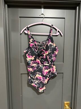torrid Black Lined Swim or Activewear with Subtle Sheen